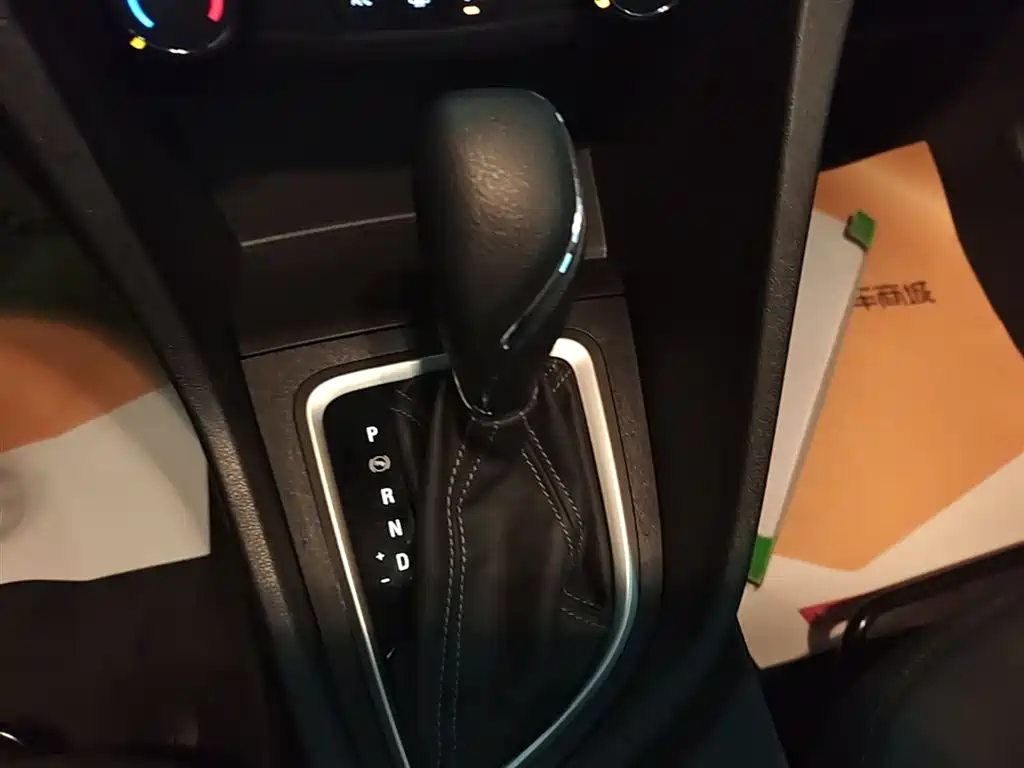 Buick Excelle 2021 Facelift 1.3T Auto Mild Hybrid Elite фото 14