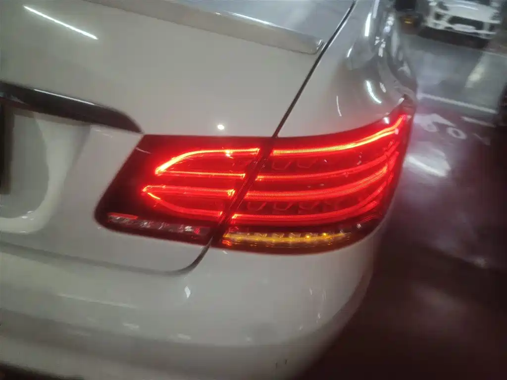 Mercedes-Benz E-Class (Import) 2016 E 200 Coupe Agile Edition фото 8