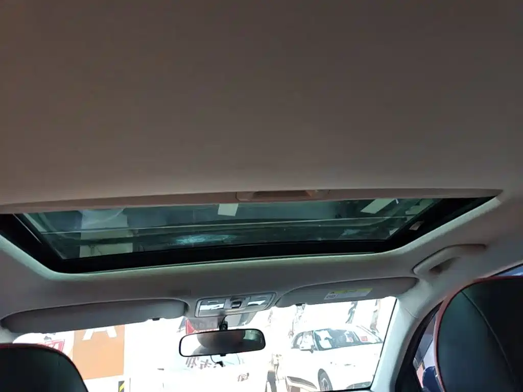 Kia KX CROSS 2017 1.4L AT GLS фото 18