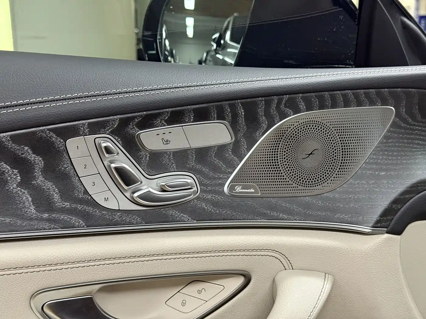 Mercedes-Benz CLS 2021 CLS 300 Sport фото 22