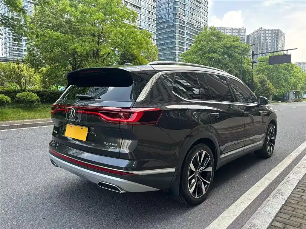 Volkswagen Talagon 2023 Facelift 530TSI 4WD Flagship Victory Pro Edition 6-Seater фото 4