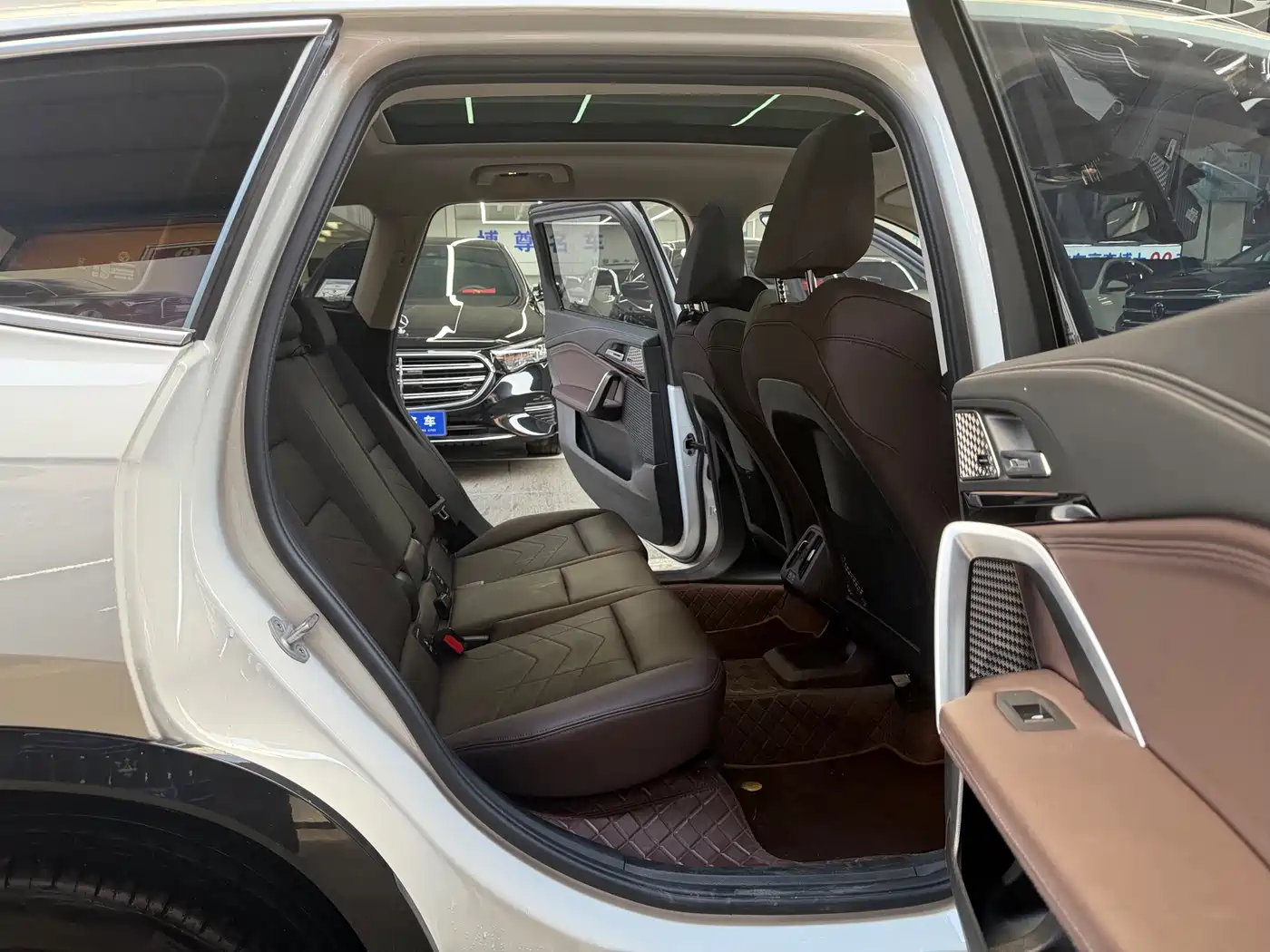 BMW X1 2024 sDrive25Li X Design Package фото 16