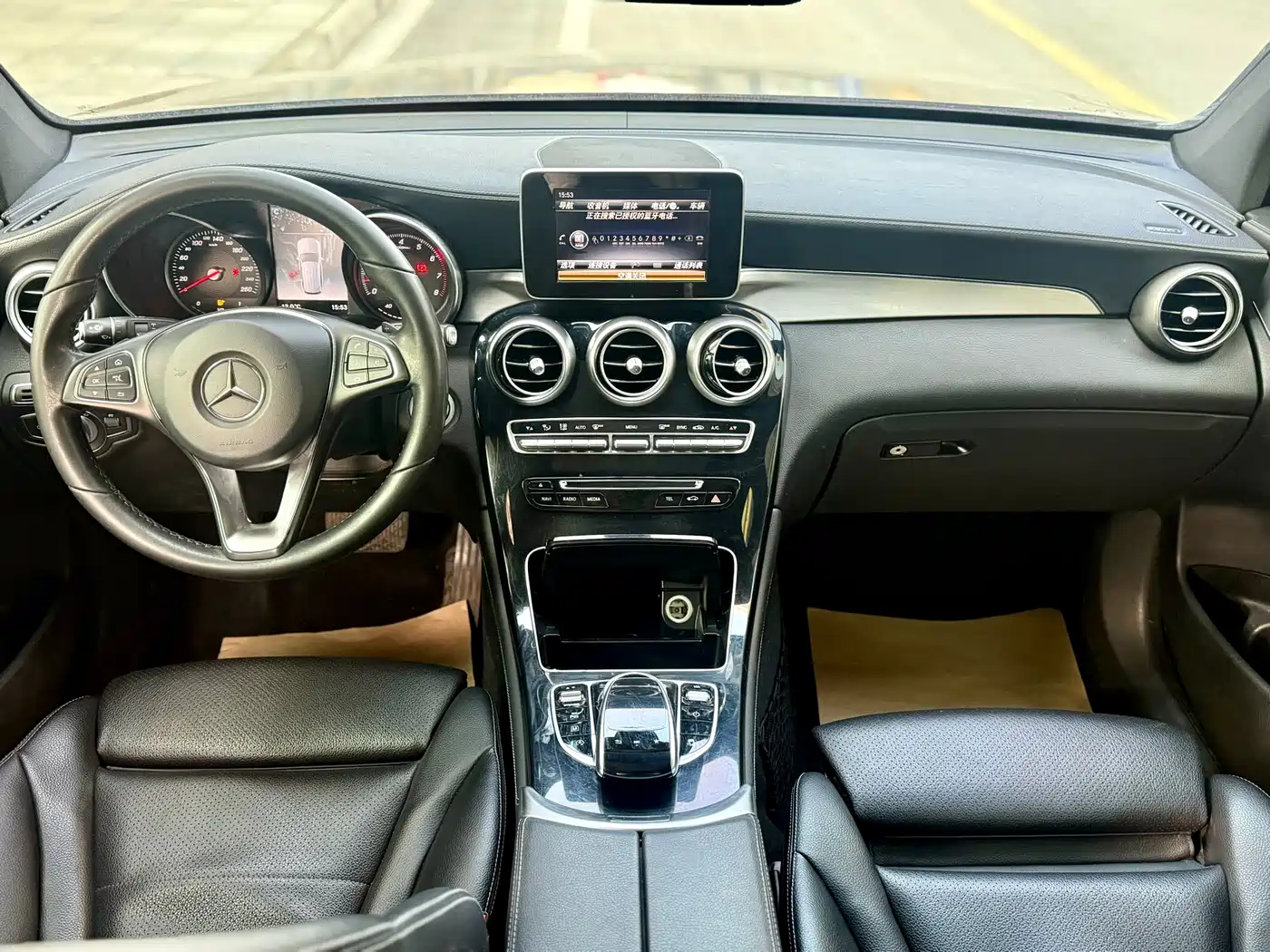 Mercedes-Benz GLC 2018 GLC 200 4MATIC фото 7