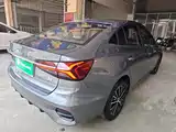 Фото 5 - Roewe i5
