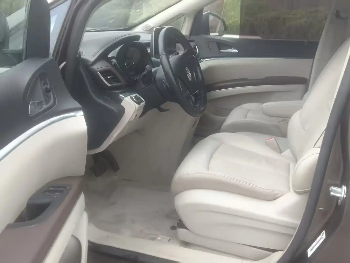 Buick GL8 2020 Model Land Business Class 652T Luxury фото 6