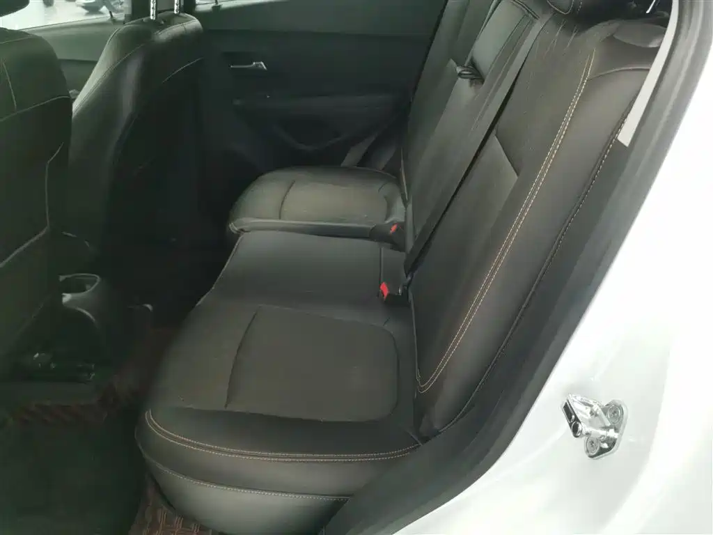 Chevrolet Trax 2018 330T Automatic 2WD Luxury фото 17