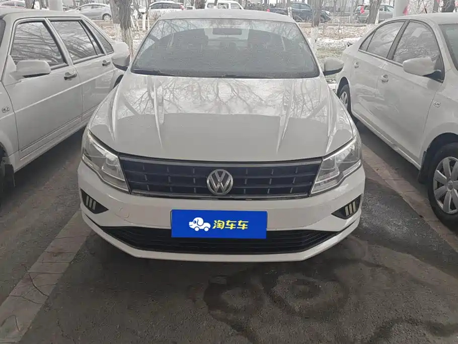 Volkswagen Jetta 2017 1.5L Manual Fashion фото 2