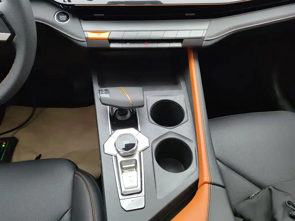 Changan UNI-V 2022 2022 1.5T Premium Model