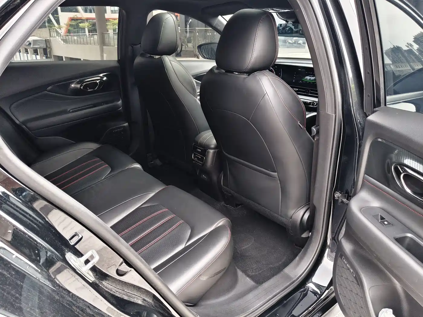 GAC Trumpchi Trumpchi Emkoo 2021 270T DCT J15 Edition фото 19