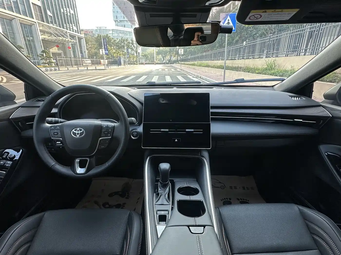 Toyota Avalon 2024 Model Hybrid 2.0L Prestige Edition фото 11