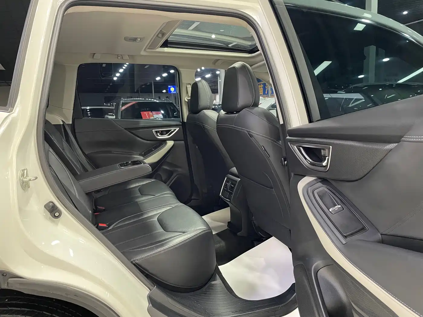 Subaru Forester 2022 2022 2.0i AWD Luxury Edition with EyeSight