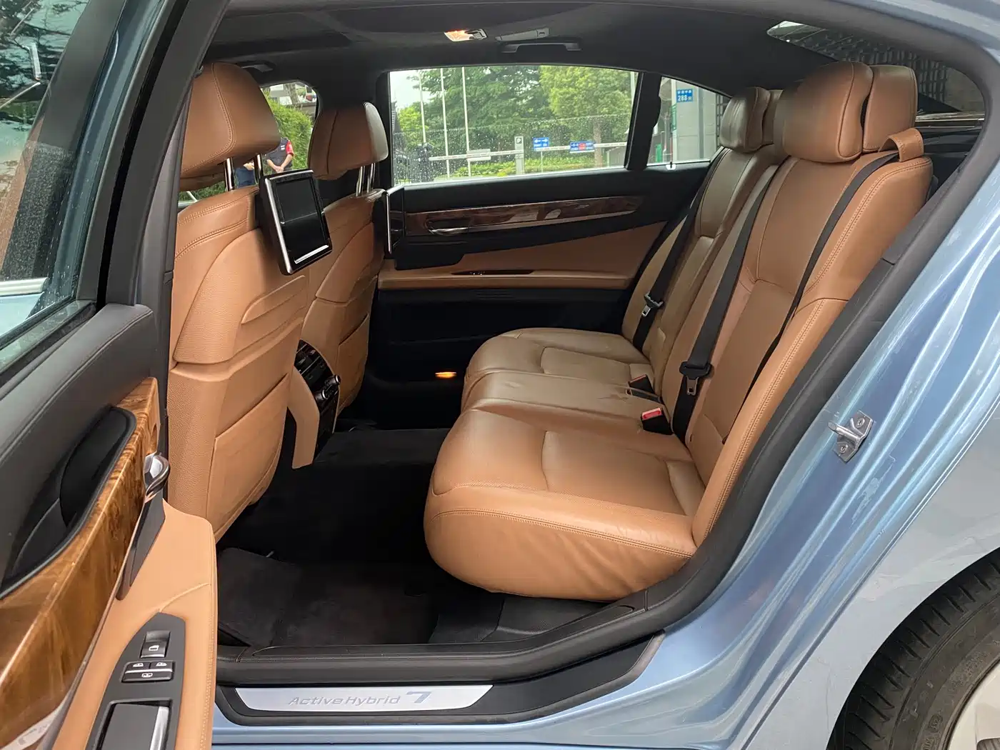 BMW 7 Series 2013 740Li Hybrid Edition фото 10