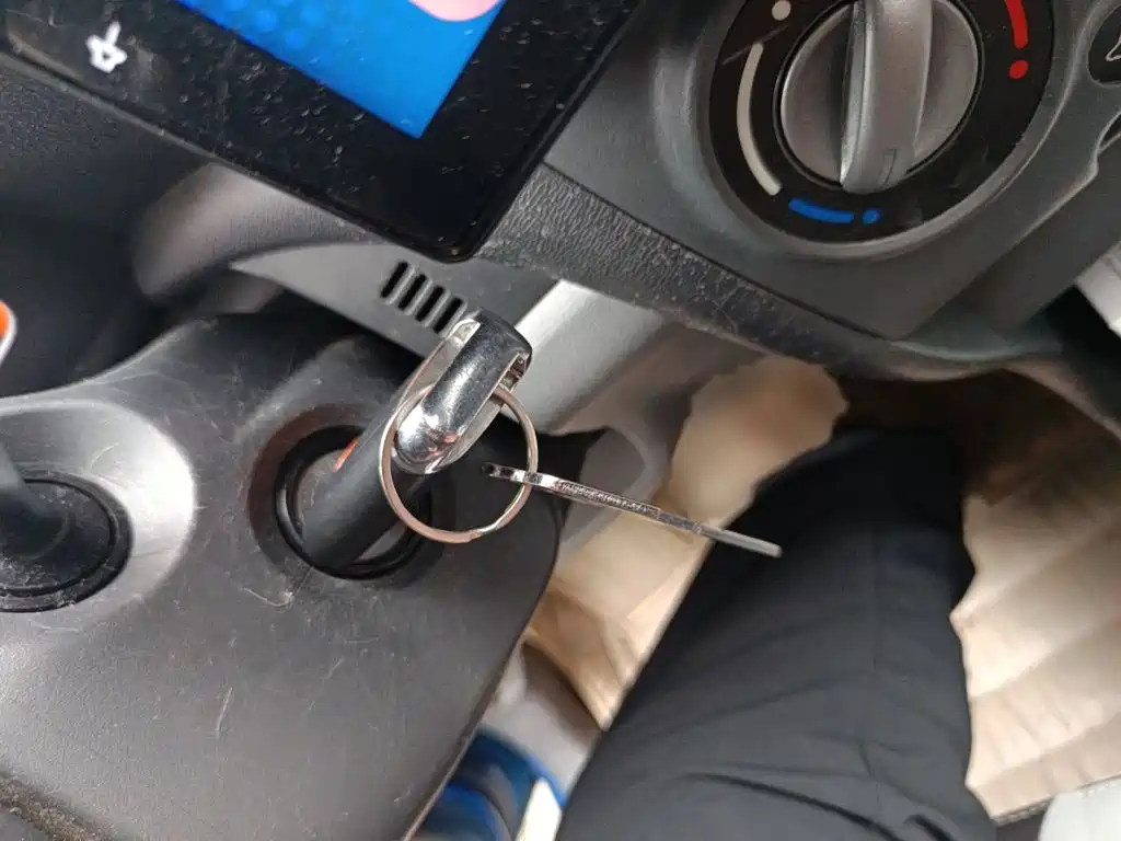 Suzuki Alto 2014 2013 1.0L Automatic Deluxe
