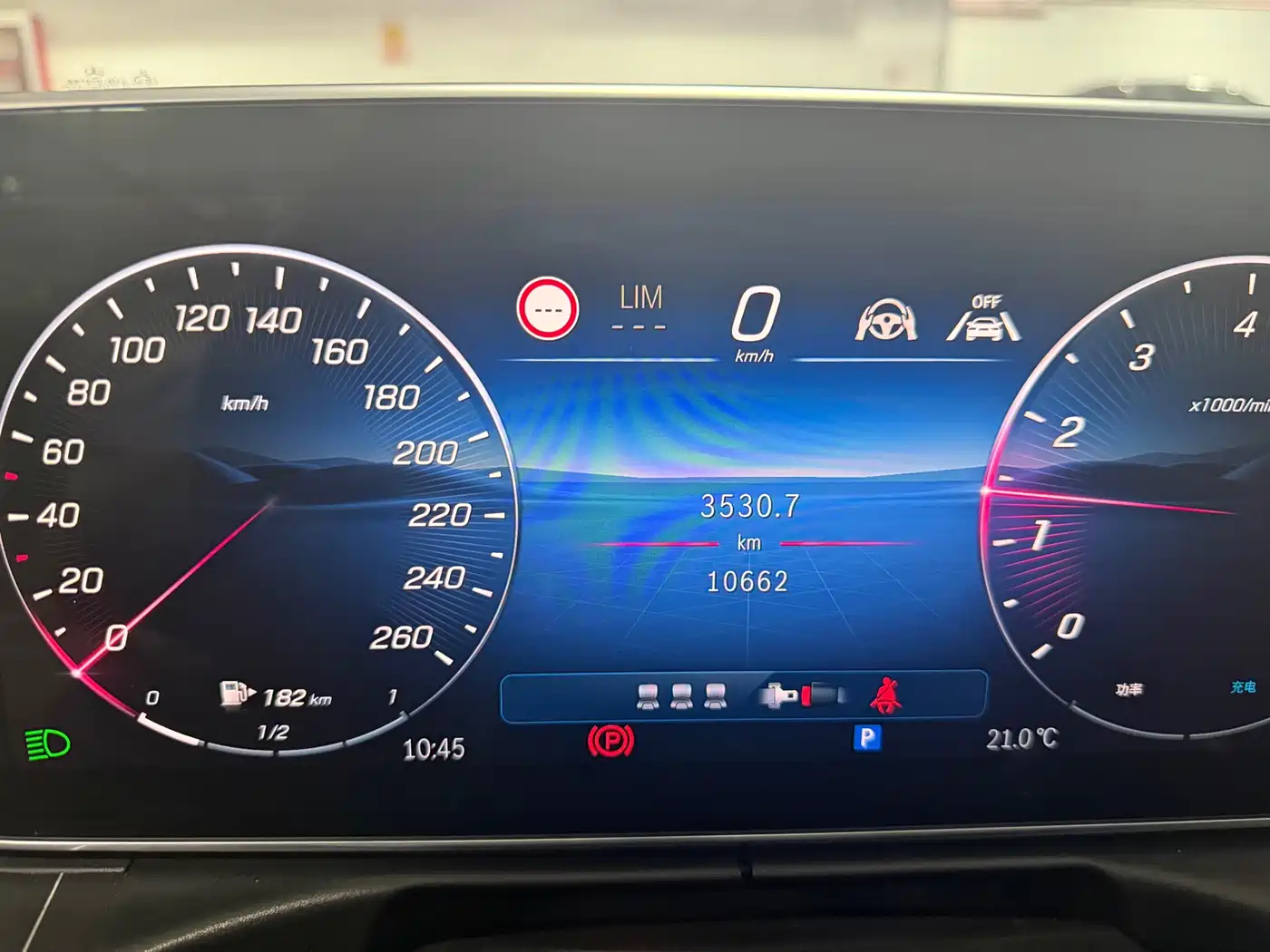 Mercedes-Benz C-Class 2024 Facelift C 260 L Moonlight Sport фото 16