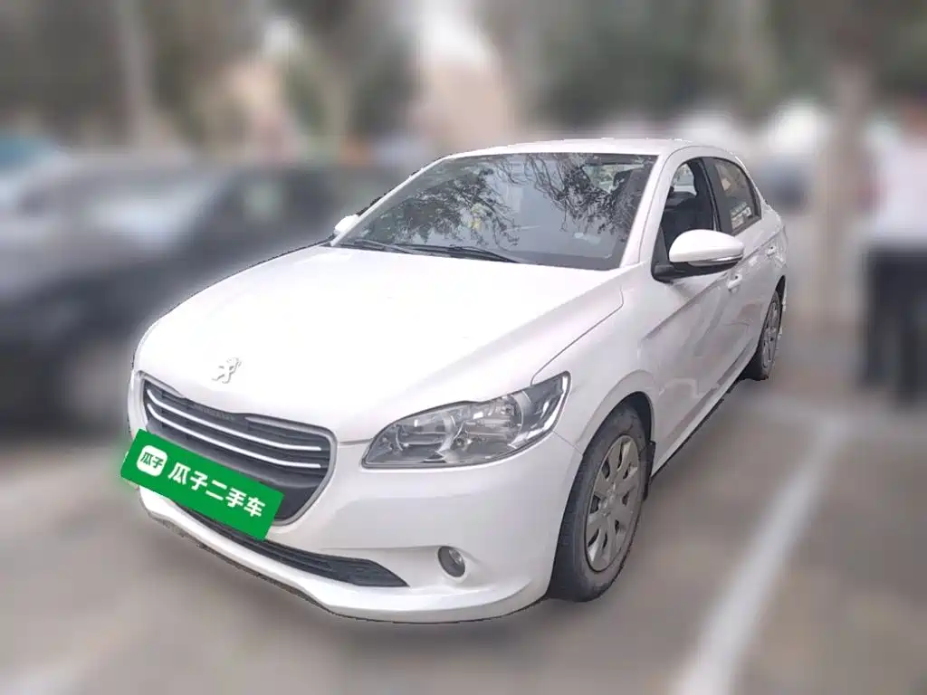 Peugeot 301 2017 2016 1.6L Auto Comfort Edition