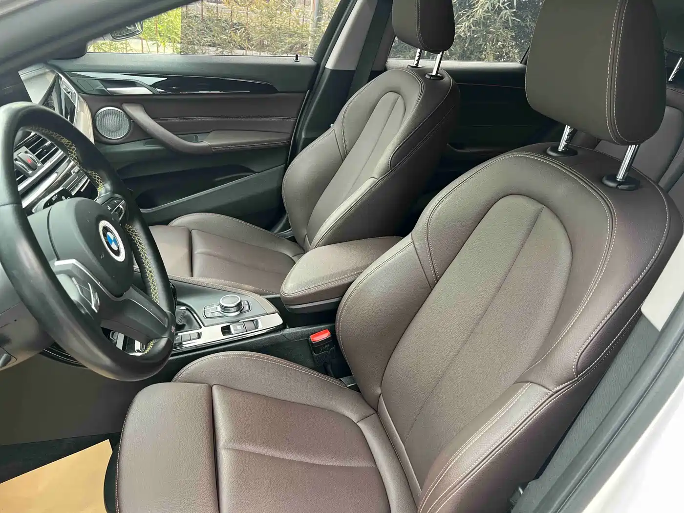 BMW X2 2023 sDrive25i M Sport Shadow Edition фото 17