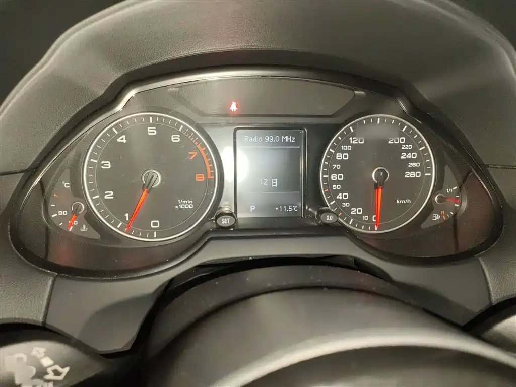 Audi Q5 2015 40 TFSI Progressive фото 4