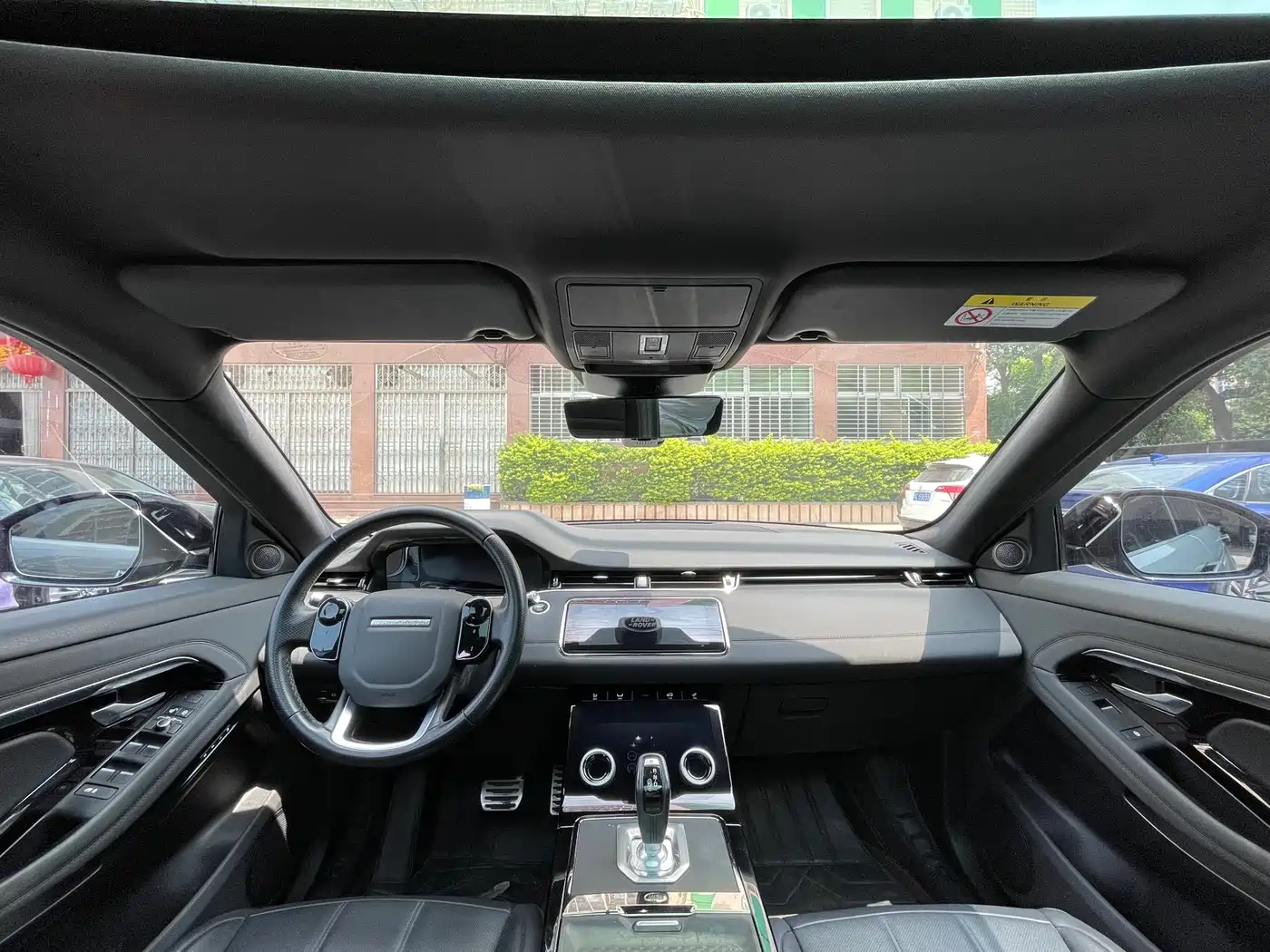 Land Rover Range Rover Evoque 2020 249PS R-DYNAMIC SE Sport Tech Edition фото 16