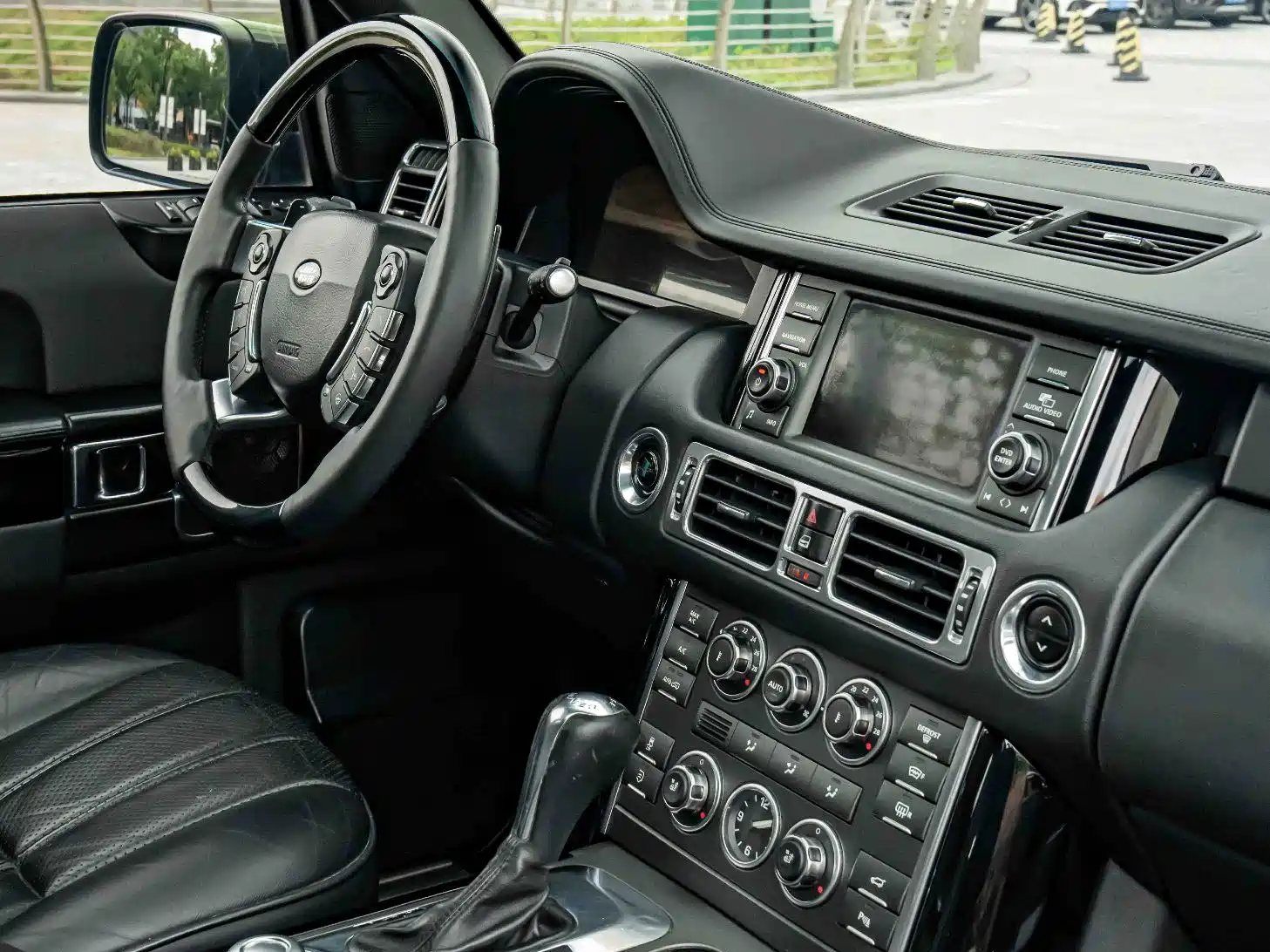 Фото 16 - Land Rover Range Rover