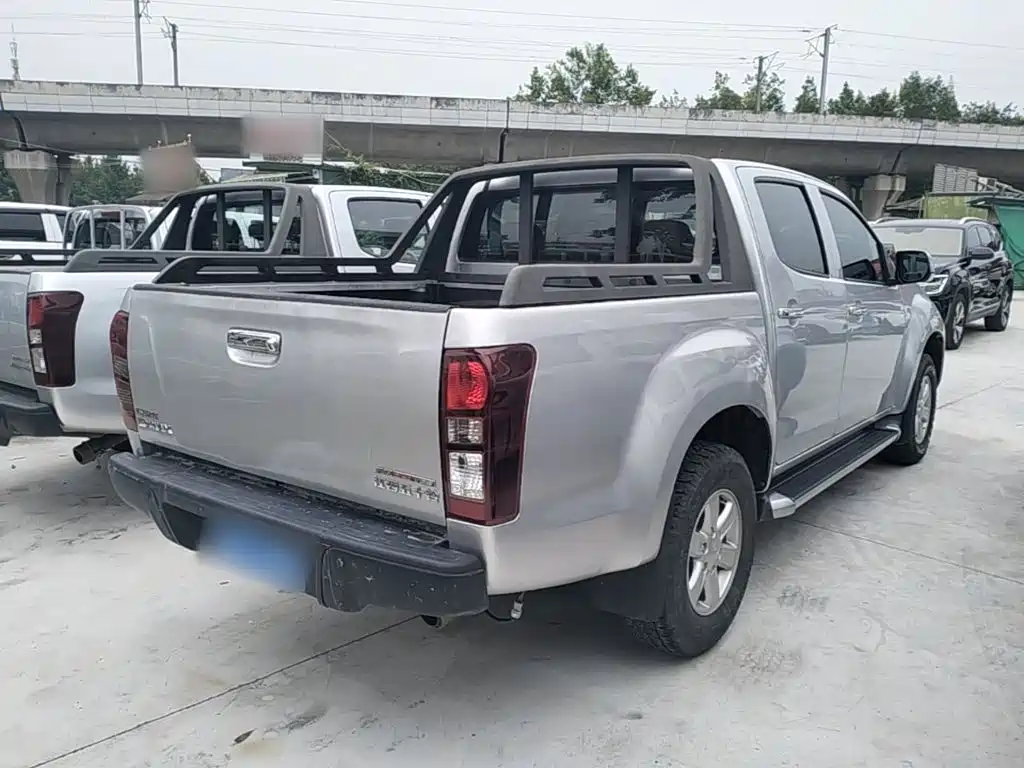 Isuzu D-MAX 2018 2018 3.0T 2WD Automatic Elite 4JJ1-TC HI