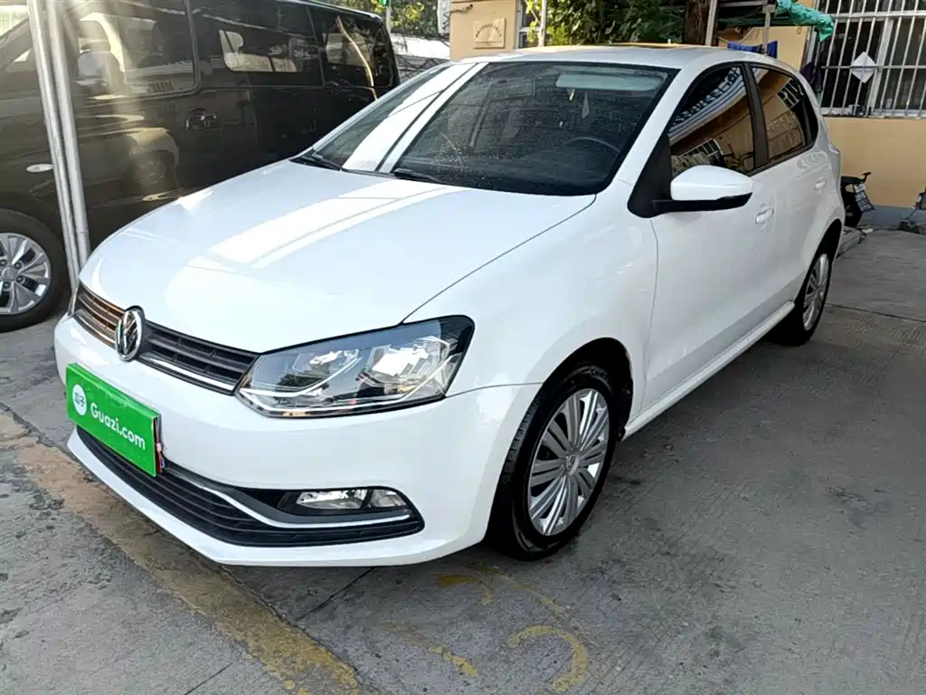 Volkswagen Polo 2018 1.5L Auto Comfort фото 2