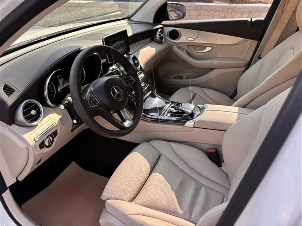 Mercedes-Benz GLC 2018 GLC 200 4MATIC фото 23
