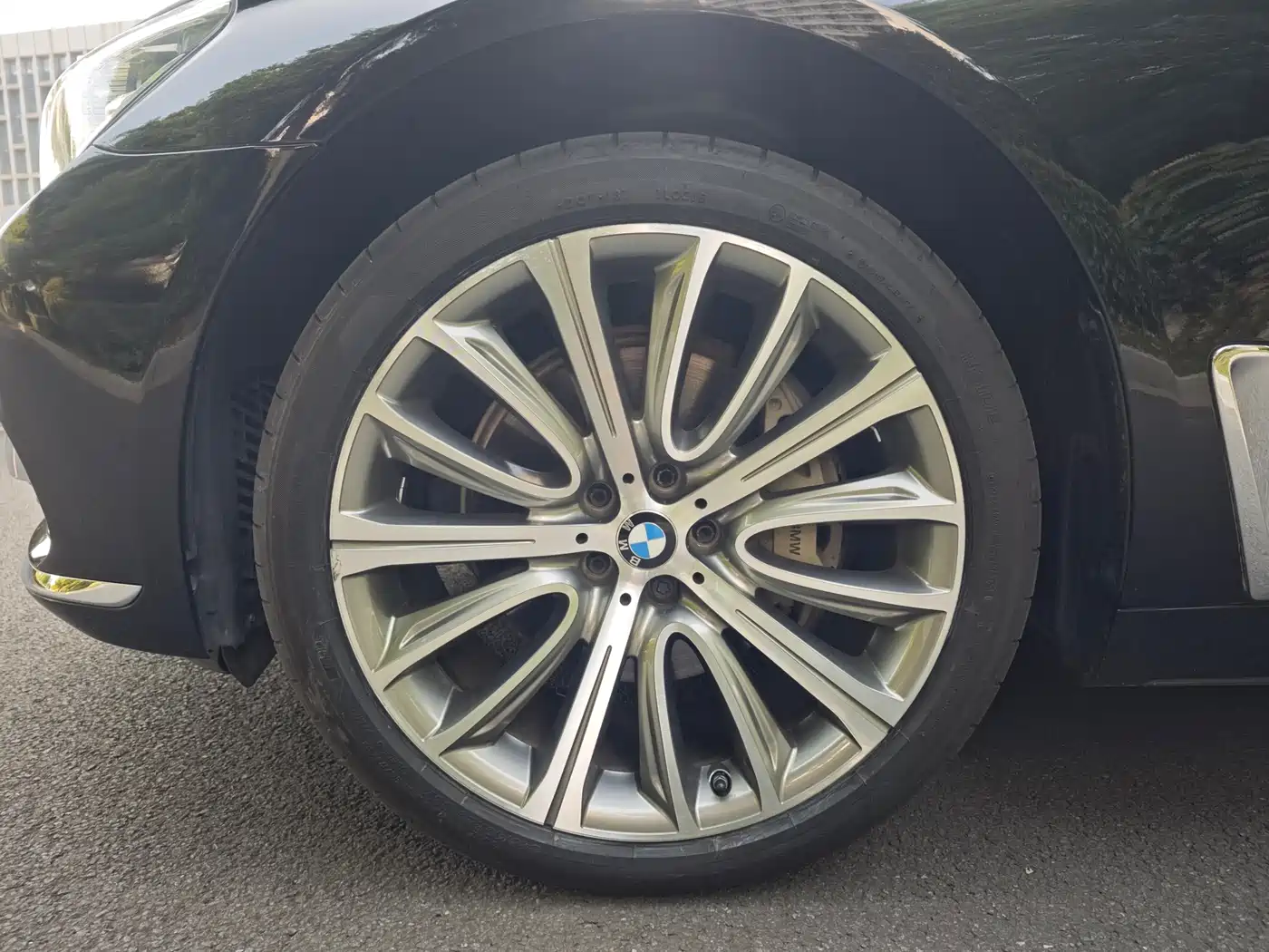 BMW 7 Series 2018 740Li Leading Type Excellence Package фото 29