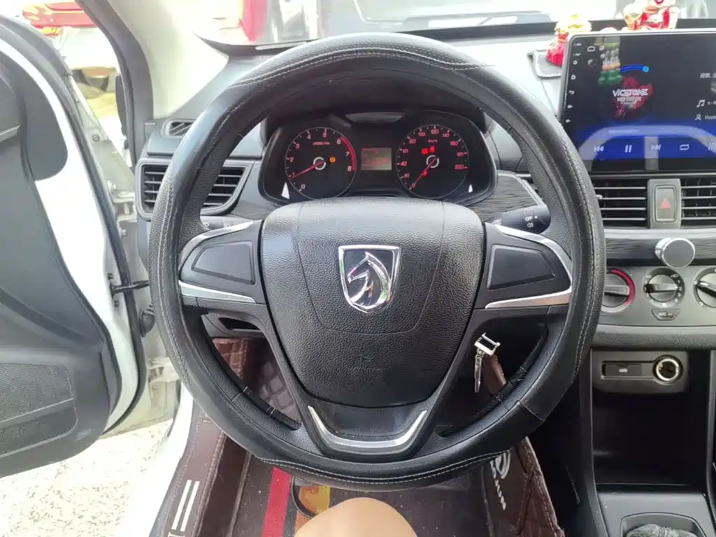 Baojun 310 2020 2020 1.2L Manual Comfort Edition