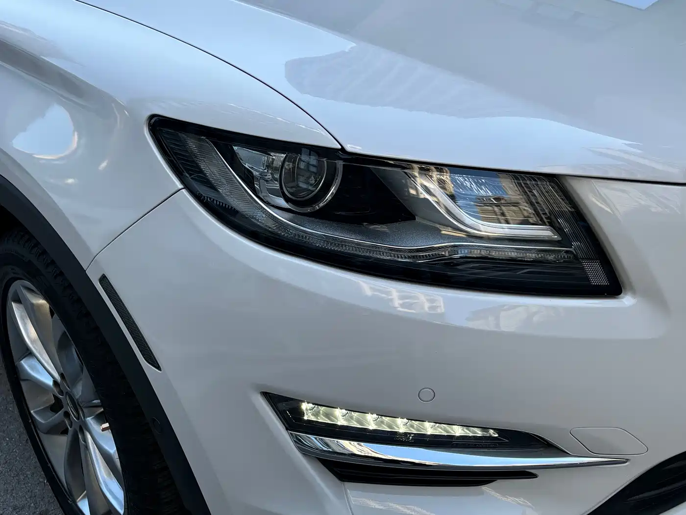 Lincoln MKC 2019 2019 2.0T 4WD Premium Elegance Edition China VI