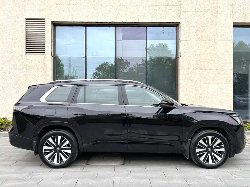 VOLKSWAGEN TOURANG