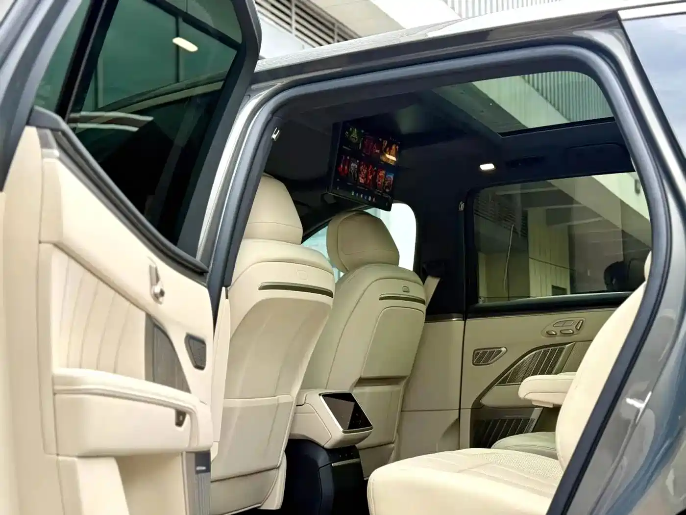Ledao L90 2025 2025 AWD Base Model