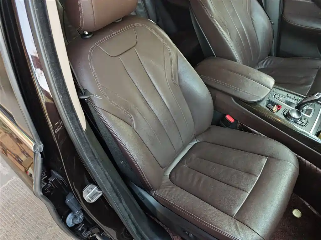 BMW X5 (Import) 2014 xDrive35i Leading фото 4