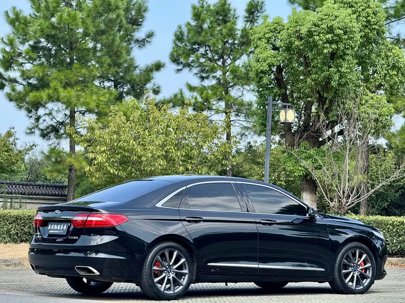 Ford Taurus 2016 2015 EcoBoost 325 V6 Flagship
