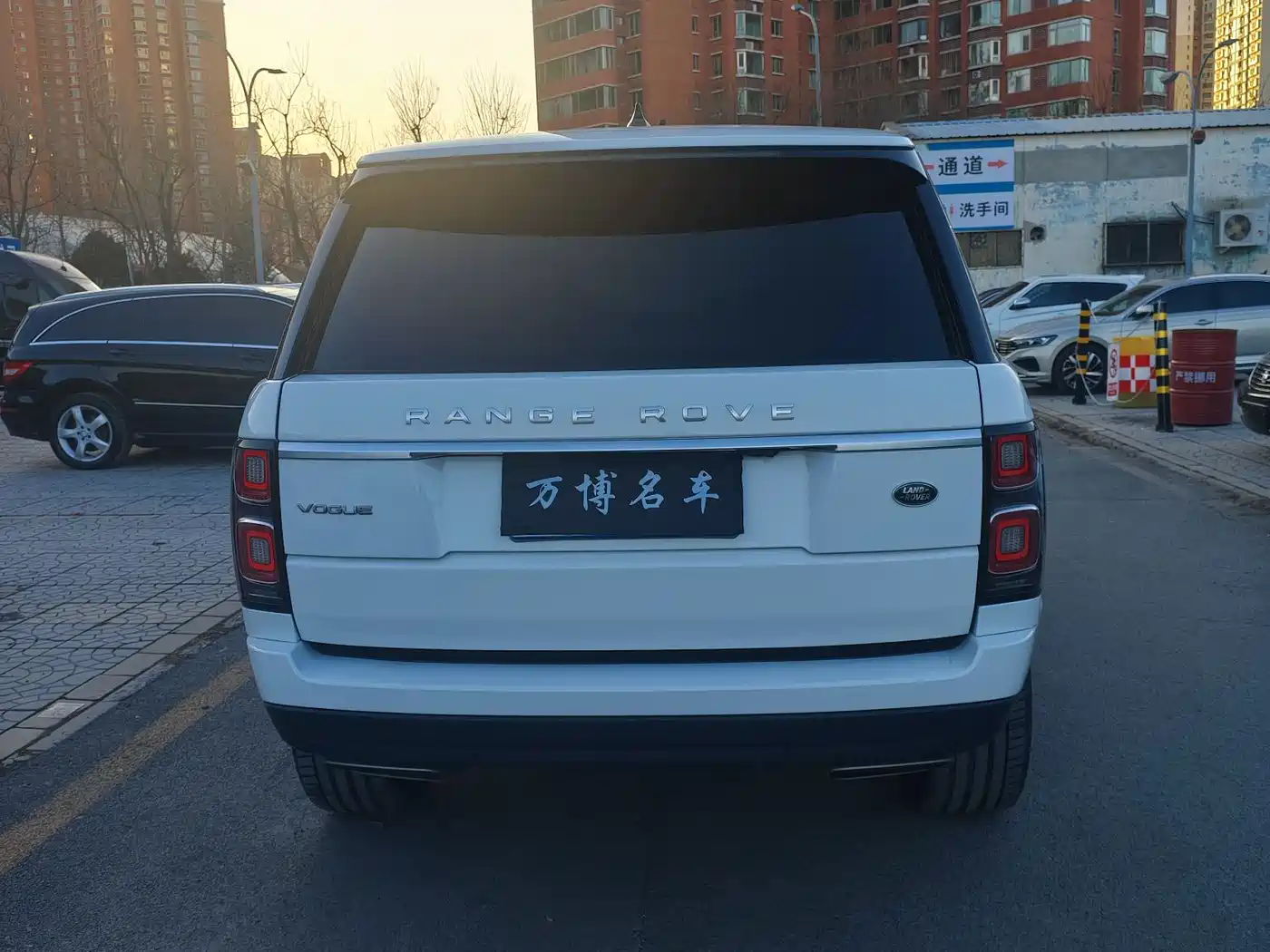 LAND ROVER RANGE ROVER