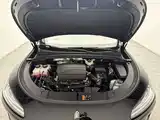 Photo 17 - Shangjie SUV