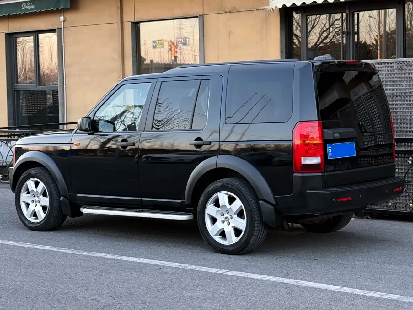 Land Rover Discovery 2005 Model 4.4 V8 HSE фото 3