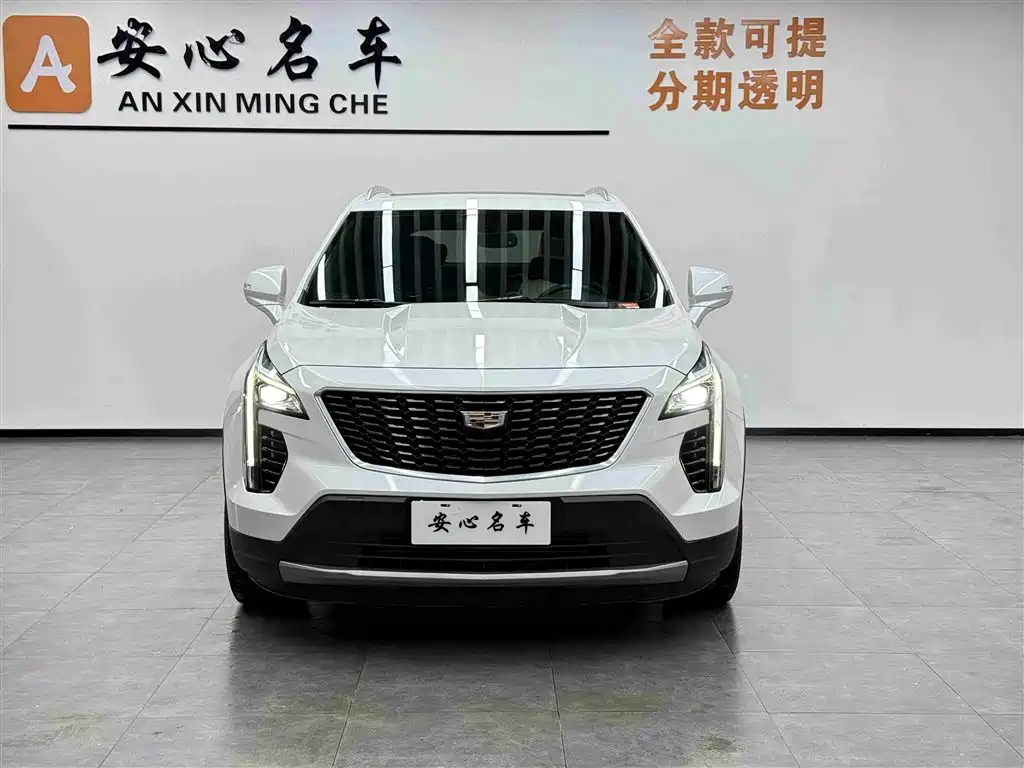 Cadillac XT4 2021 28T FWD Premium Edition фото 2
