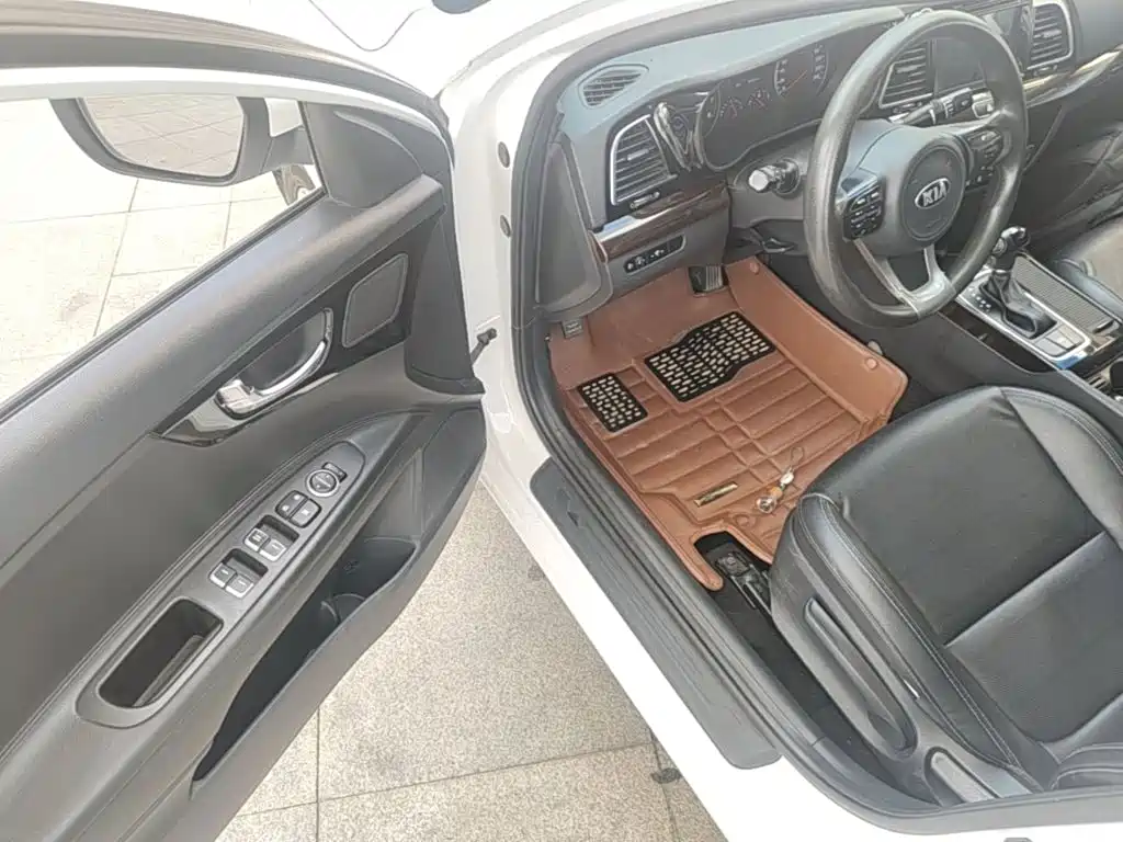 Kia K4 2015 2014 1.8L Automatic GLS