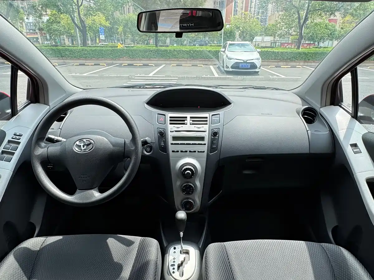 Toyota Yaris 2009 2008 1.6G Auto Deluxe Smart Edition