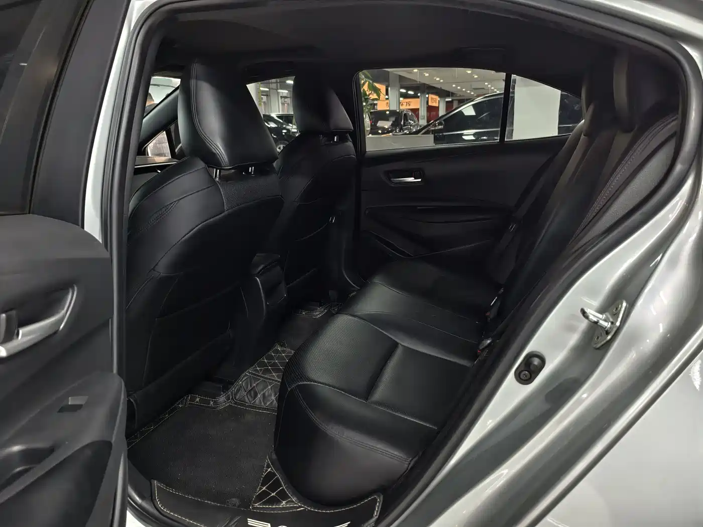 Toyota Levin 2019 185T CVT Luxury Edition China V фото 9