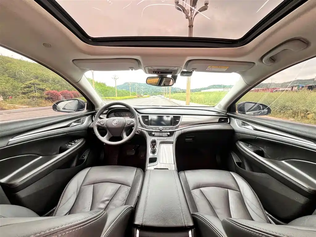 Buick LaCrosse 2022 552T Luxury фото 9