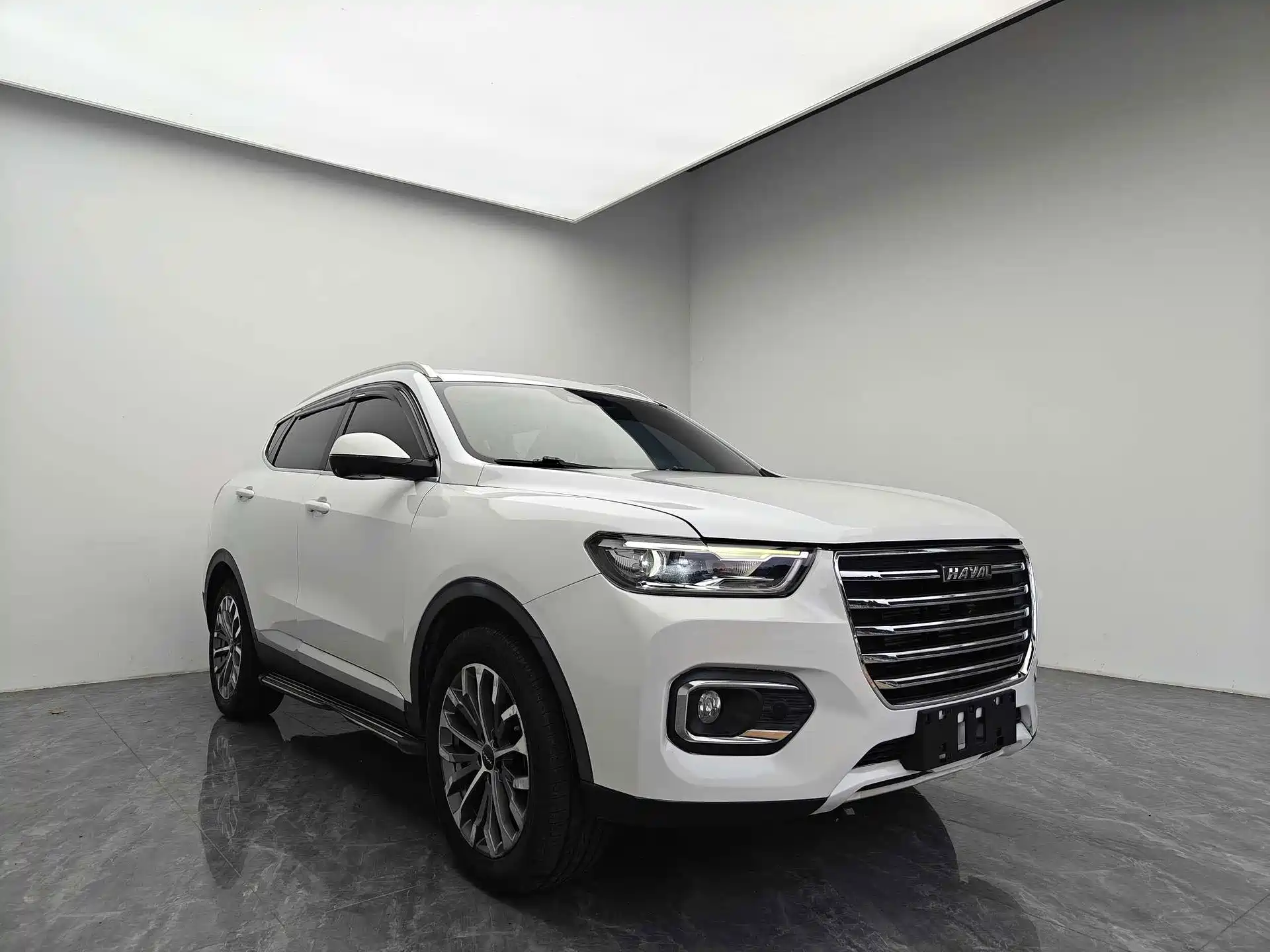 Фото 3 - Haval H6