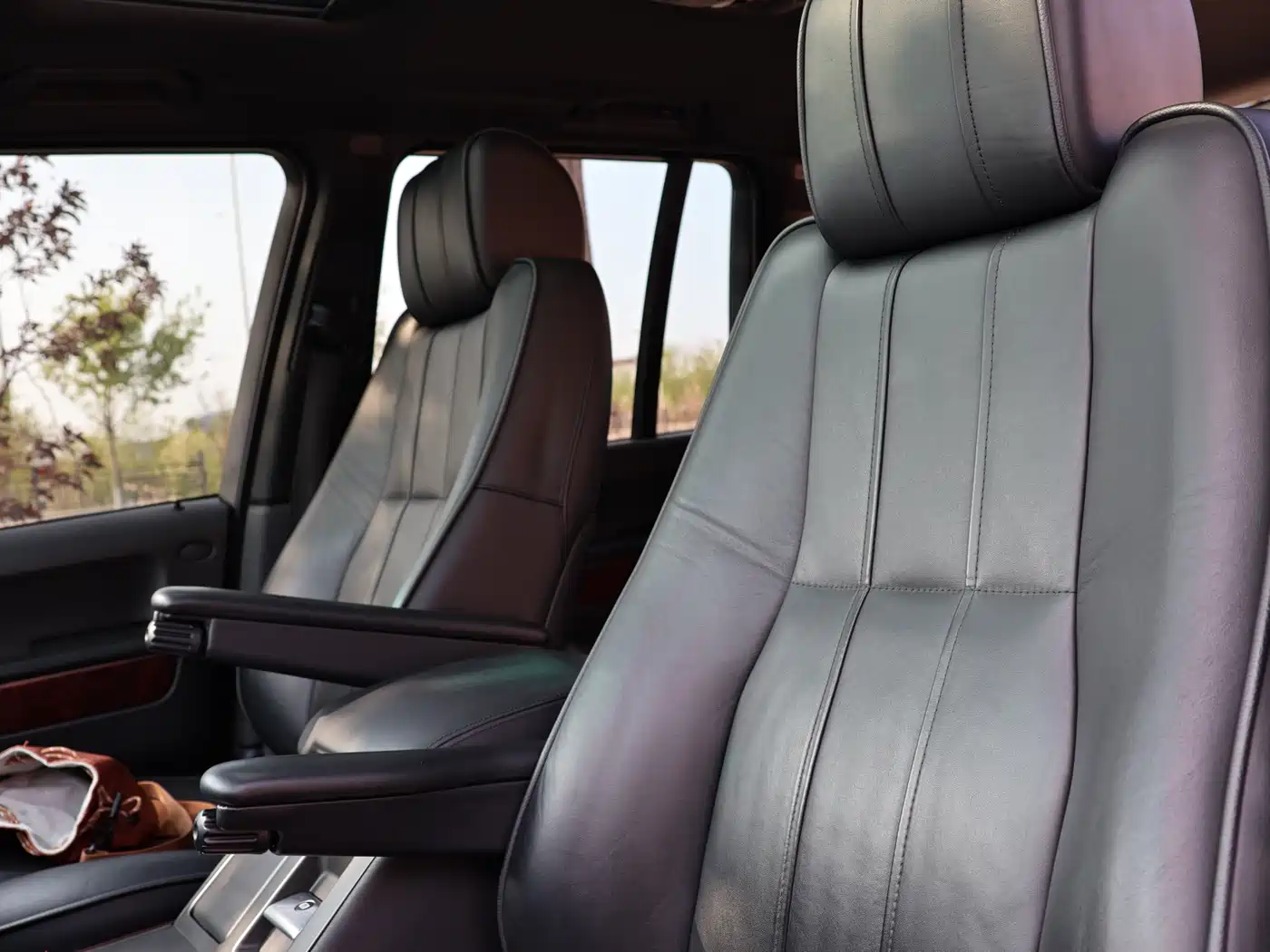 Land Rover Range Rover 2012 5.0 NA V8 фото 15