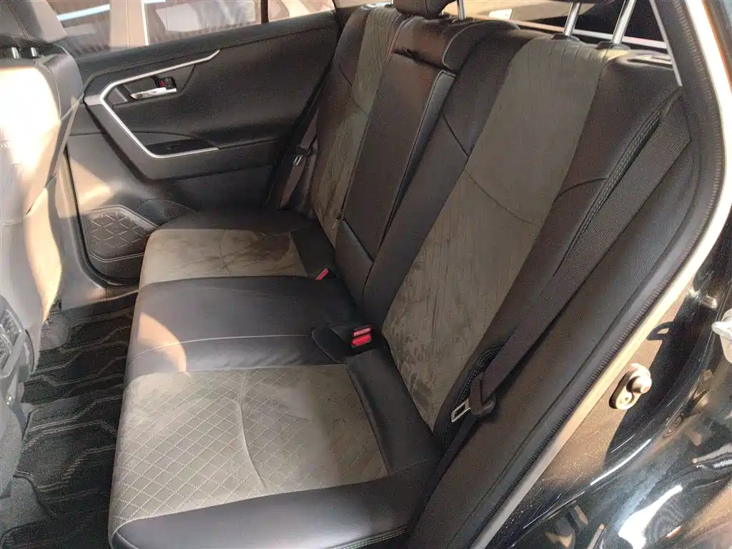 Toyota RAV4 Rongfang 2022 2.0L CVT 4WD Trend Plus Edition фото 14