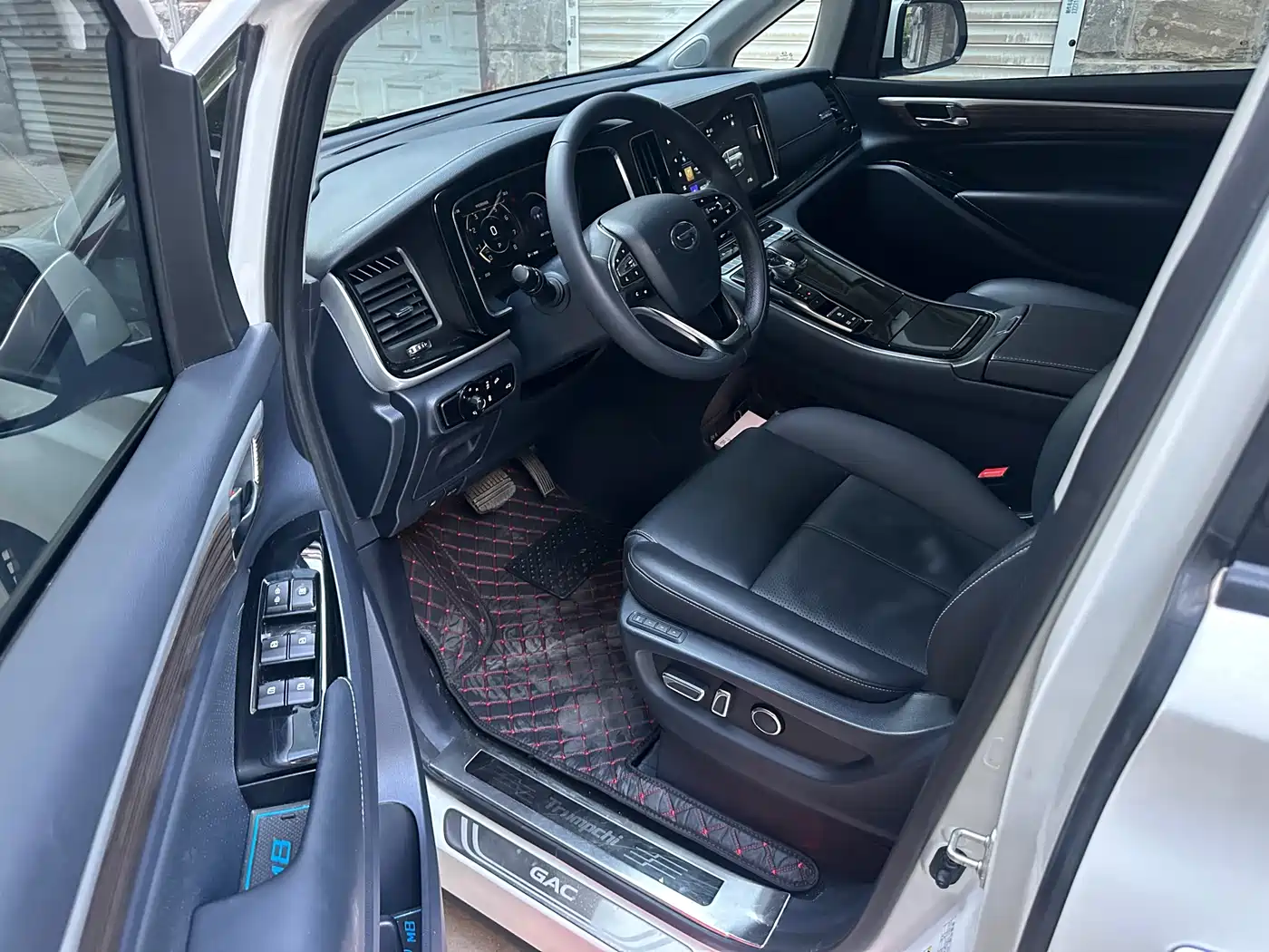 GAC Trumpchi Trumpchi M8 2021 Leading Show Series 390T Ultimate Edition фото 8