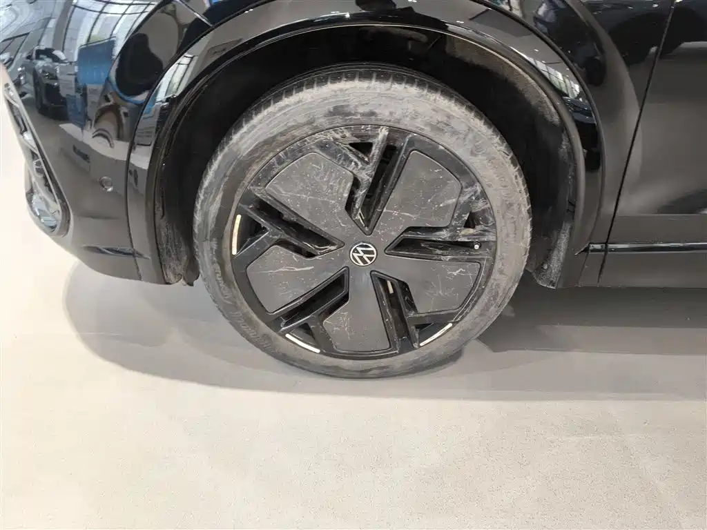 Volkswagen Tiguan L 2024 PRO 330TSI 2WD R-Line Smart Edition фото 23
