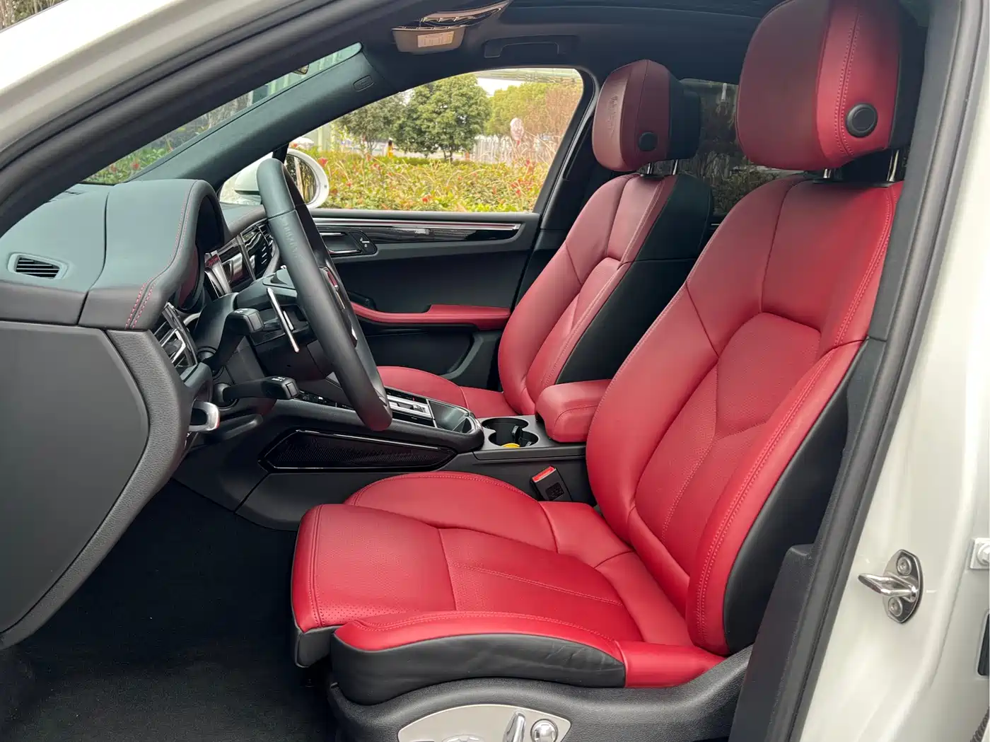 Porsche Macan 2022 Macan 2.0T фото 8