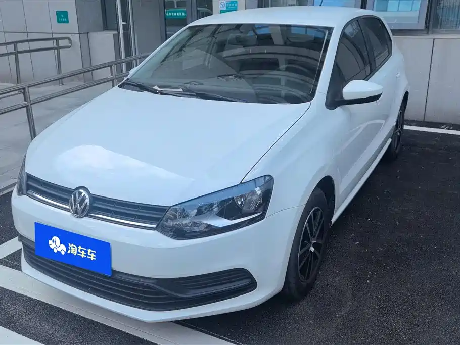 Volkswagen Polo 2014 1.4L Manual Trend Edition
