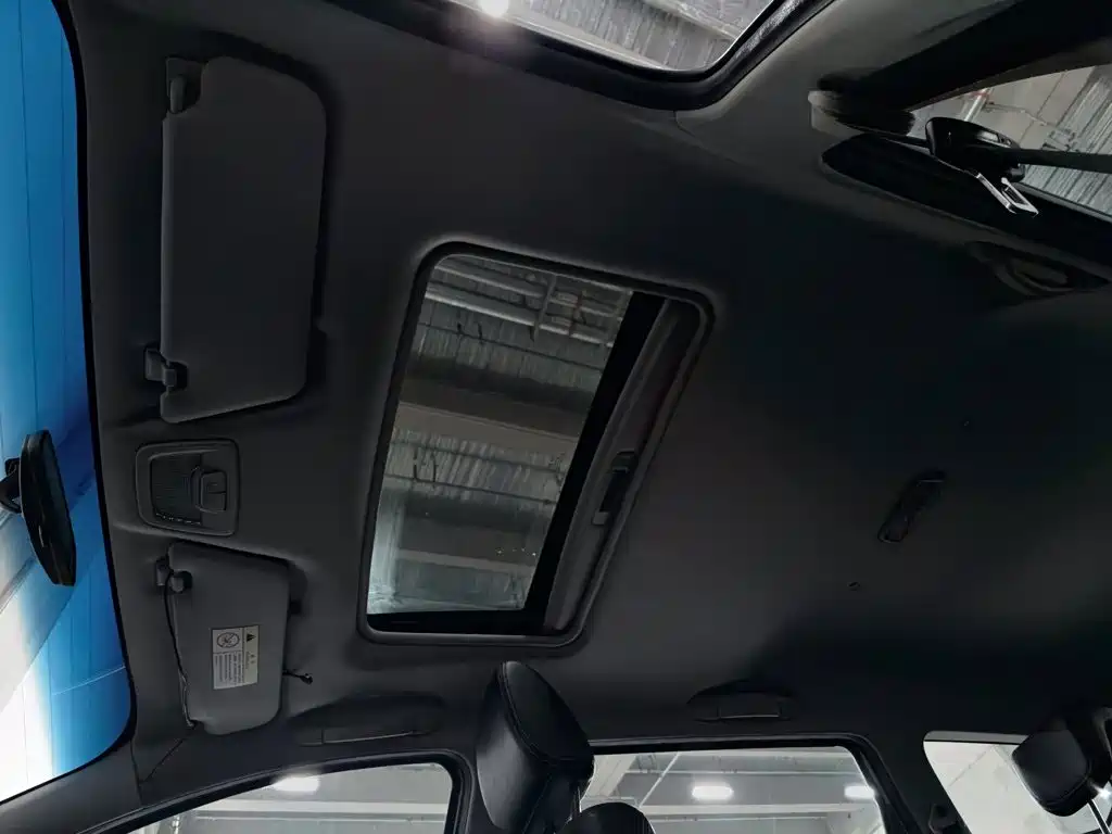Baojun 310W 2018 2018 1.5L Auto Luxury China V