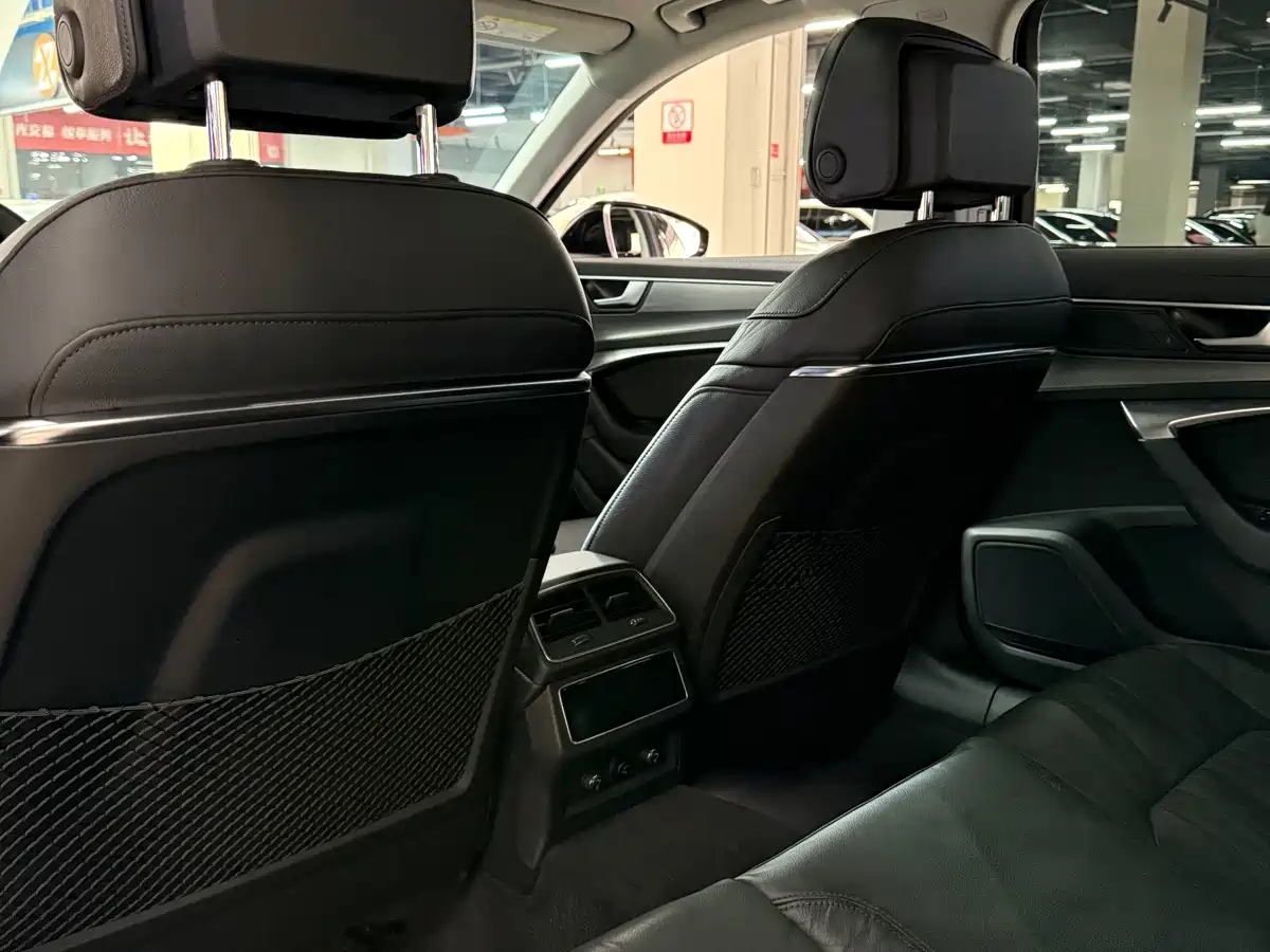Audi A6L 2019 45 TFSI Premium Elegance фото 6